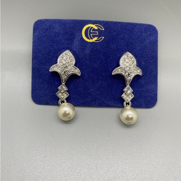 Vintage Charmelle Jewelry Pearl Drop Earrings - Picture 2 of 5